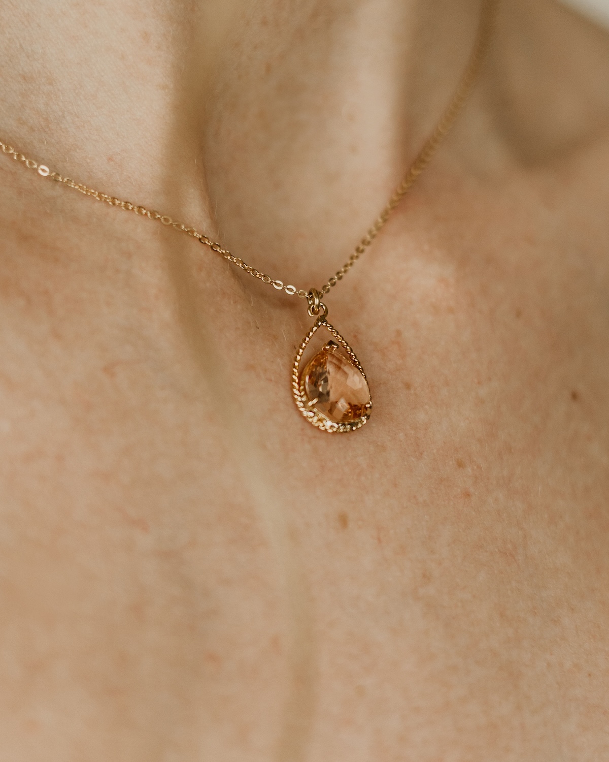 Kristall Anhänger Kette Tropfenform