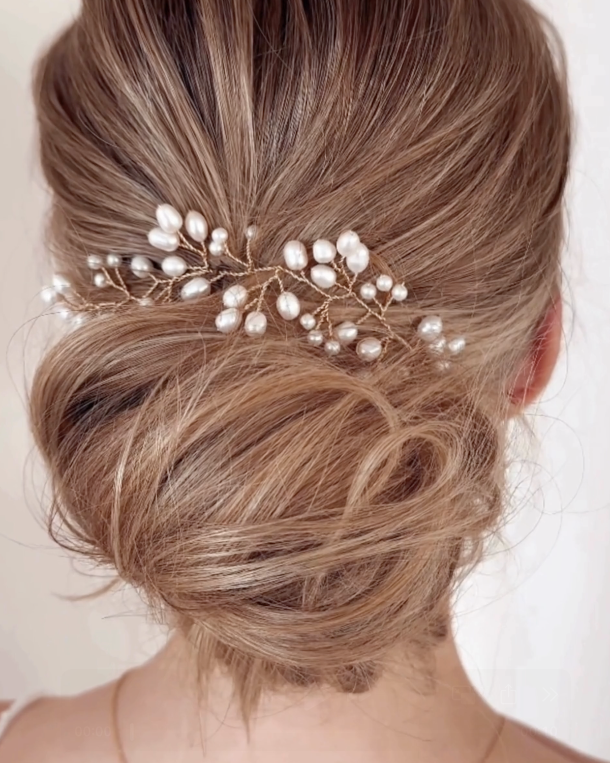 Haarschmuck MILA in Frisur Thumbnail