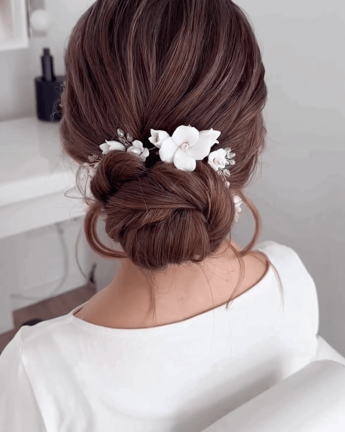 Haarkamm für diew Braut von Sternenauge Video in Brautfrisur Titelbild