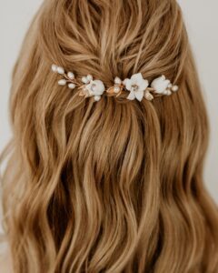 Haarkamm-COCO-mit-Keramikblumen-und-Perlen-Sternenauge