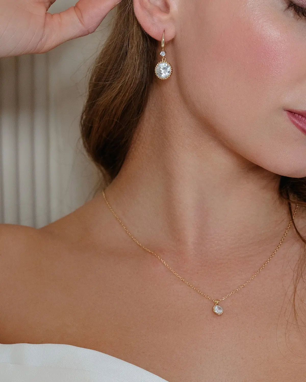 Elegante Brautohrringe mit Zirkonia, funkelnde Optik für die Hochzeit, Sternenauge Brautschmuck-Designs