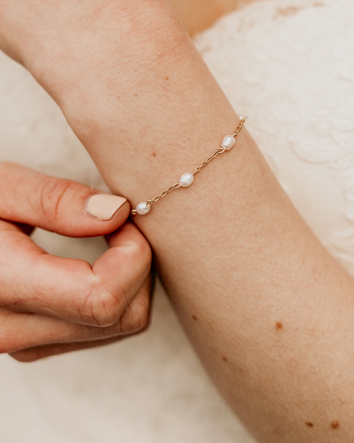 Armband-mit-Perlen-JULIE-Sternenauge