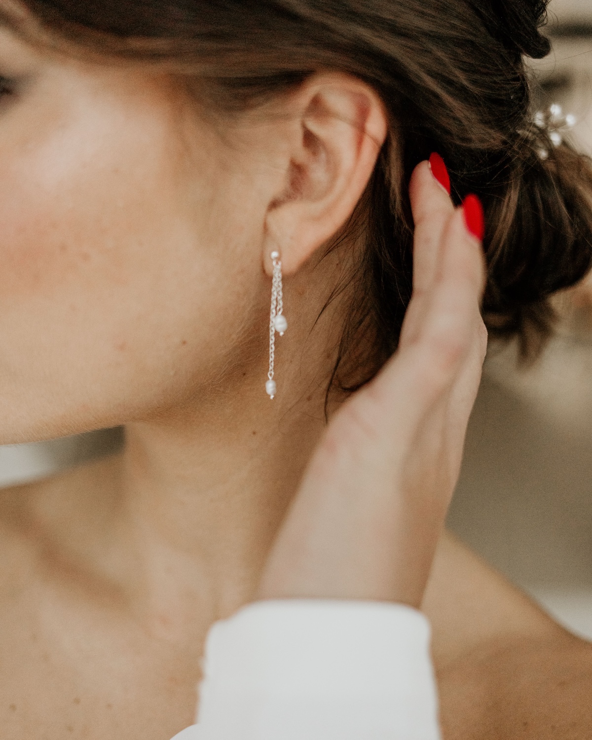 Detail-Ohrringe-JULIE-Sterling-Silber-mit-Perlen-Sternenauge