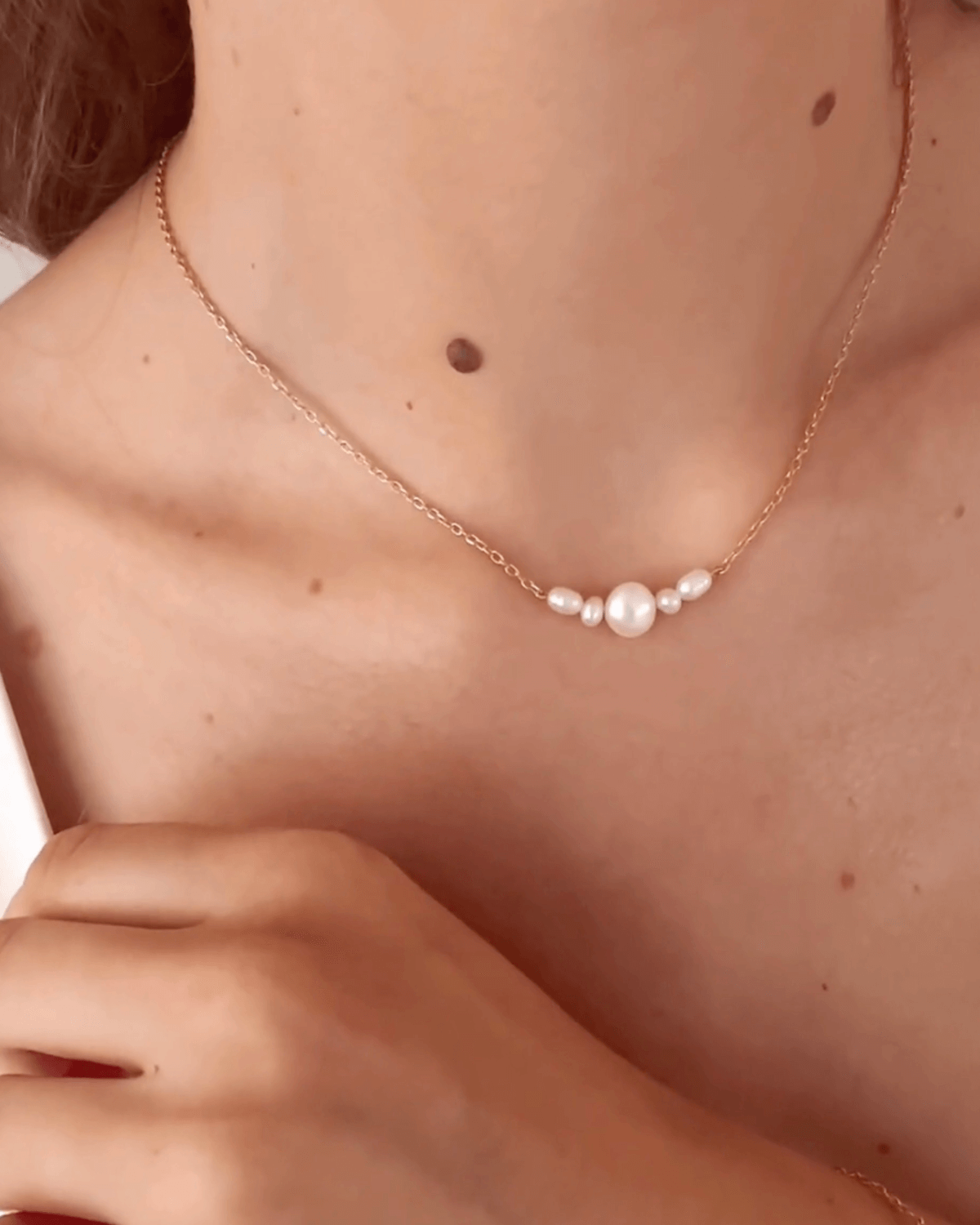 Titelbild Video Perlen Kette NORA