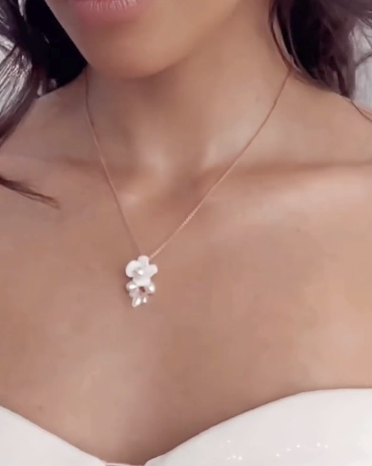Modelvideo Blumen Halskette ALBA Titelbild