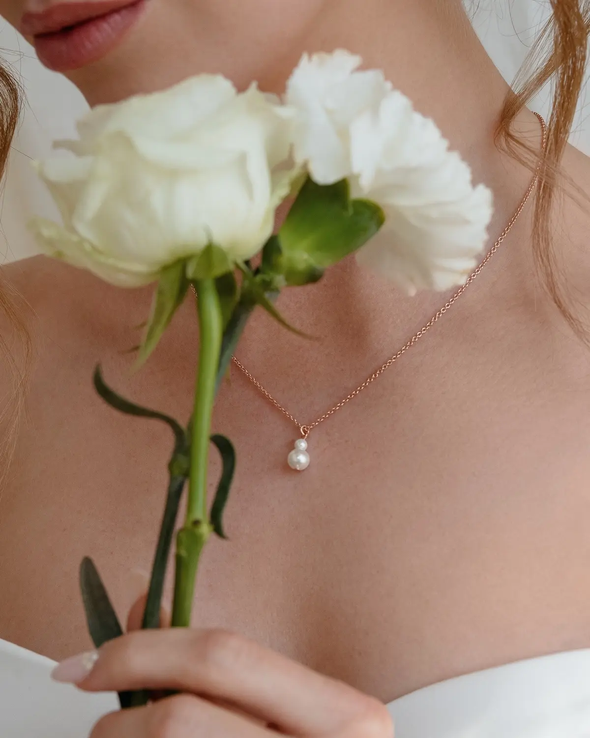 Filigrane Braut-Halskette aus 925 Sterling Silber mit zwei Muschelperlen, handgefertigter Schmuck aus der Sternenauge Manufaktur