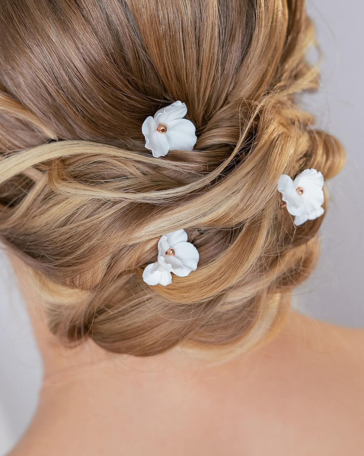 Passende Haarnadeln Mit Blumen zu Braut Blumenarmband LEXI von Sternenauge Mood