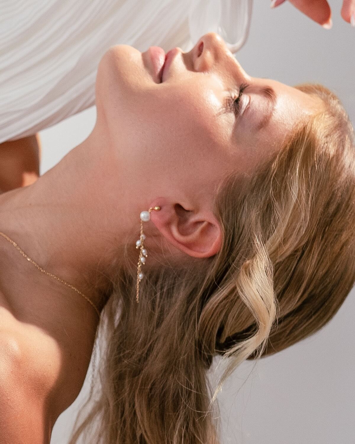 Sternenauge LEONIE Lange Perlenohrringe zum Brautkleid