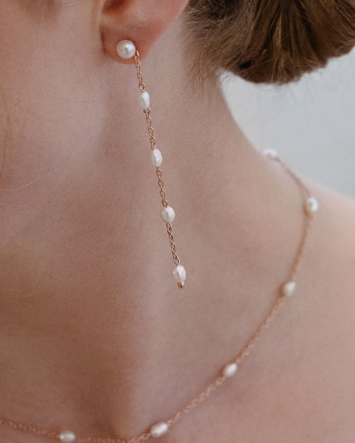 Sternenauge FELICITAS, Filigrane, lange Ohrh&auml;nger am Ohr getragen, ideal f&uuml;r besondere Anl&auml;sse oder den Alltag