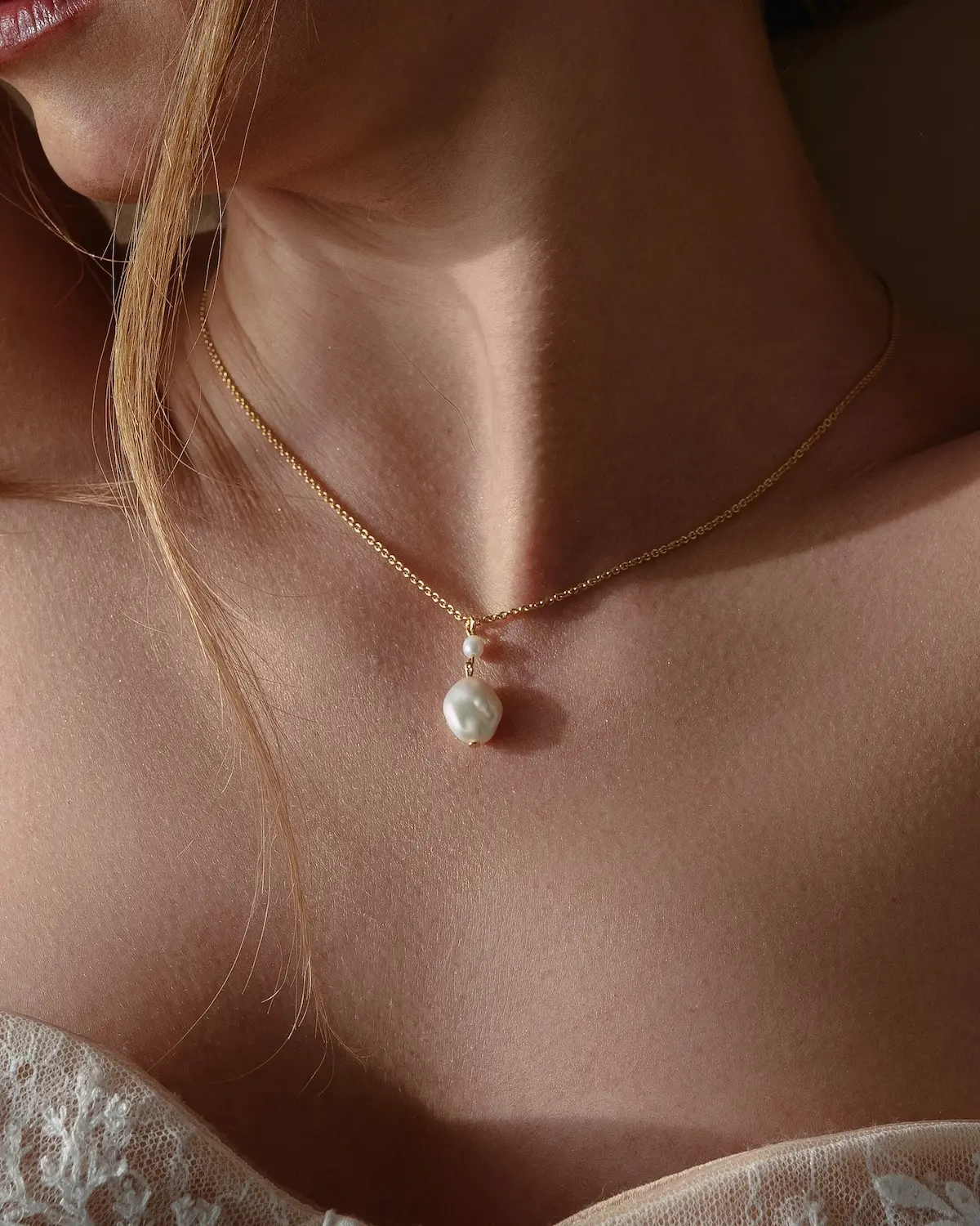 Sternenauge Detailansicht Sterling SIlber 18K Kette FREYA mit Keshi Perle und Tiny S&uuml;&szlig;wasserperle