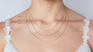 &Uuml;bersicht verschiedener Kettenl&auml;ngen einer Halskette f&uuml;r die Braut am Hals von Sternenauge