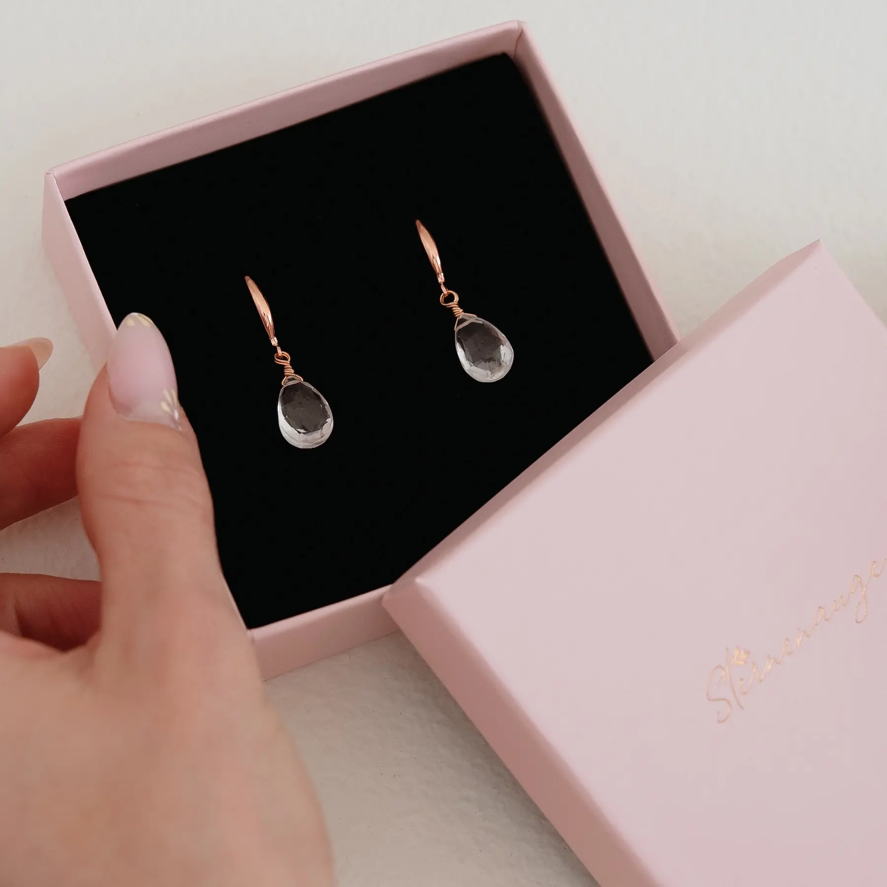 Zarte 925 Sterling Silber Ohrhänger mit Quarz-Natursteinen für den Brautlook
